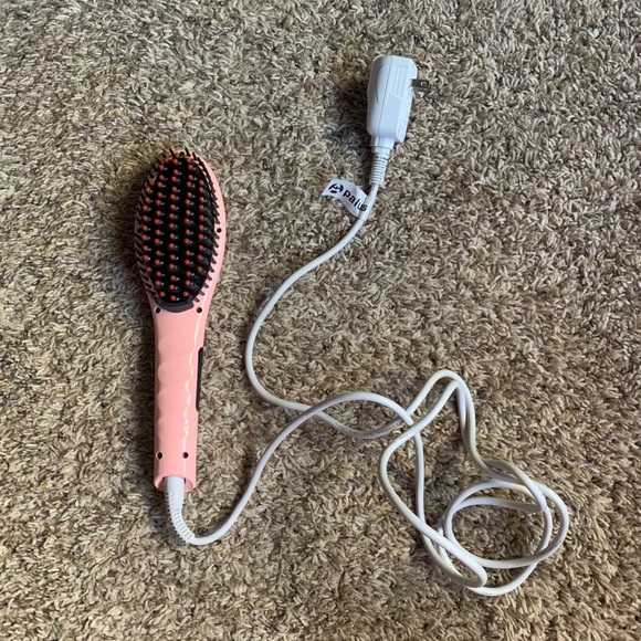 Hairbrush Straightener - Picture 2 of 4